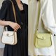 thumbnail image 4 of Bolsos de hombro pequeños para mujer Bolsos cruzados con cierre de solapa para teléfono de viaje, 4 of 5