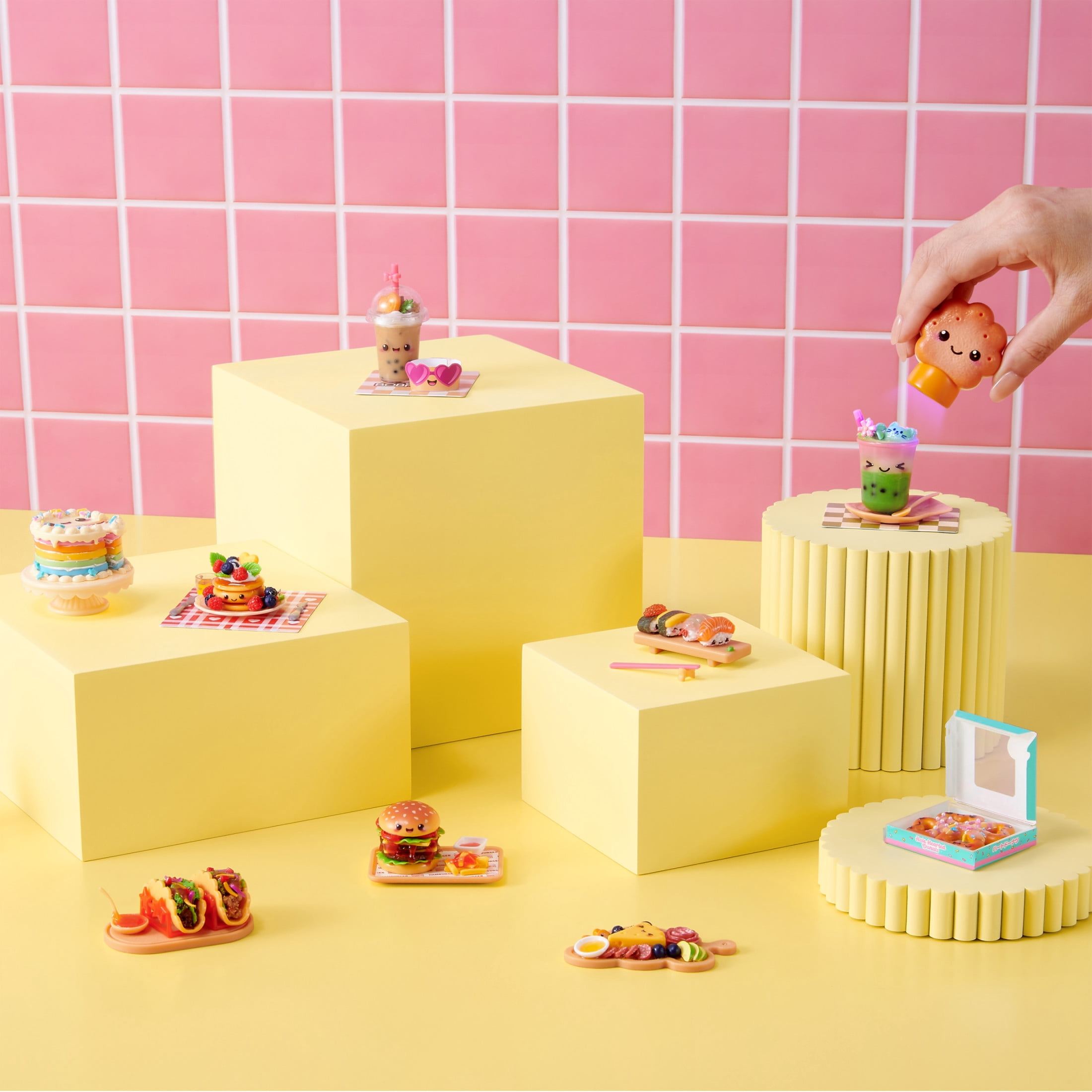 Mini Brands Mini Create Kawaii Kitchen Capsule Series 1 by ZURU - Surprise Unbox DIY Collectible Toy for Kids Ages 8+