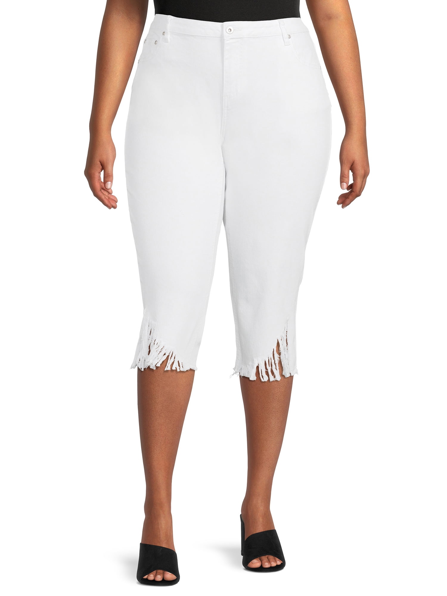 Plus Size Stretch Pull On Denim Capris 