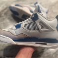 thumbnail image 4 of Nike Air Jordan 4 Retro Military Blue size 9, 4 of 5