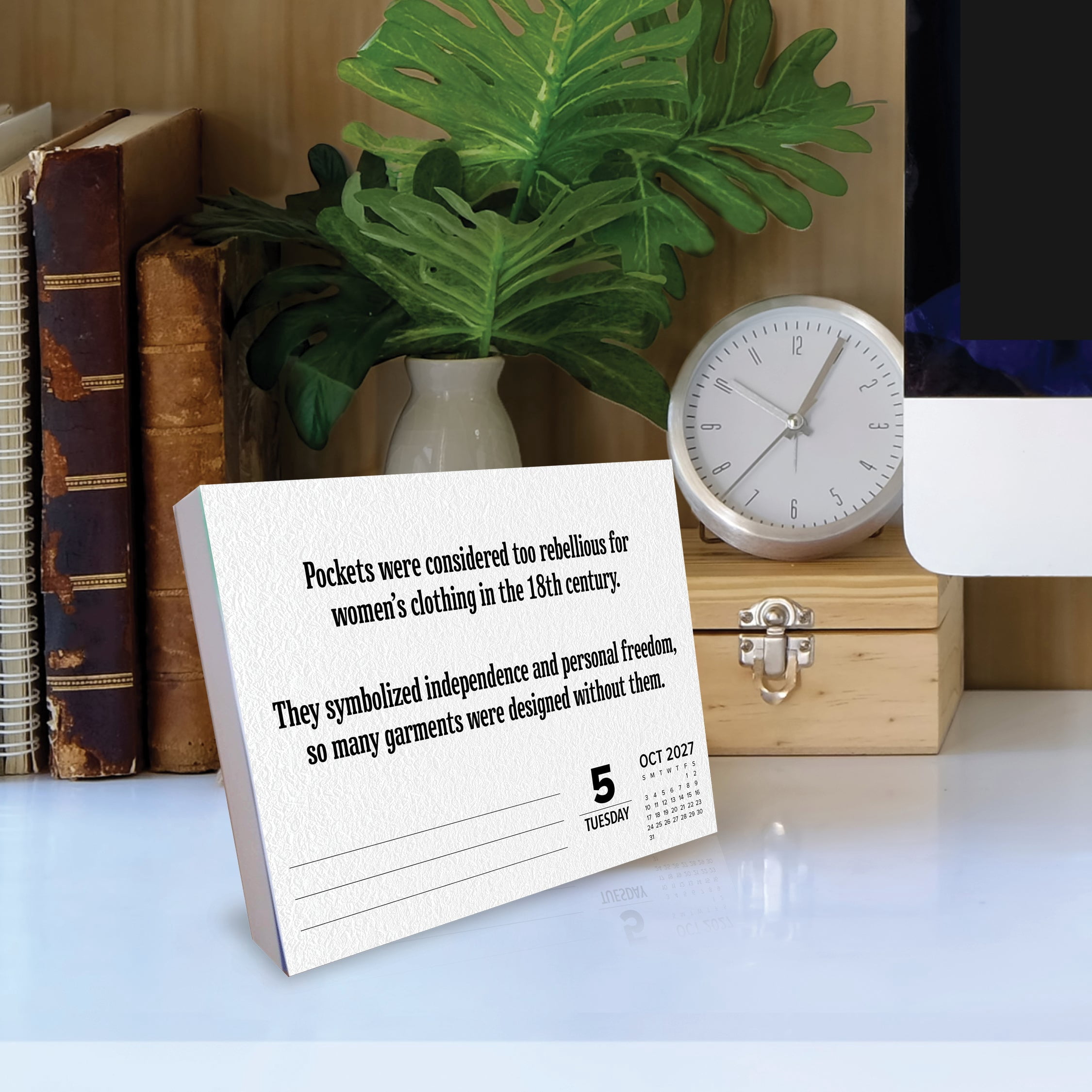 Willow Creek Press, Today I Learned (TIL) 2027 Box Calendar