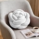 thumbnail image 4 of Cojín Decorativo para Respaldo de Sofá Tejido a Mano con Estampado de Rosas, 4 of 6