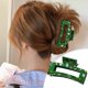 thumbnail image 1 of Fiudx Pinza Navideña, Accesorio para Cabello con Diseño Festivo, Pinza Versátil con Forma de Tiburón para Mujer, Material Duradero con Agarre Elegante, Ideal para Regalo Navideño, Ideal para Uso Diar, 1 of 6