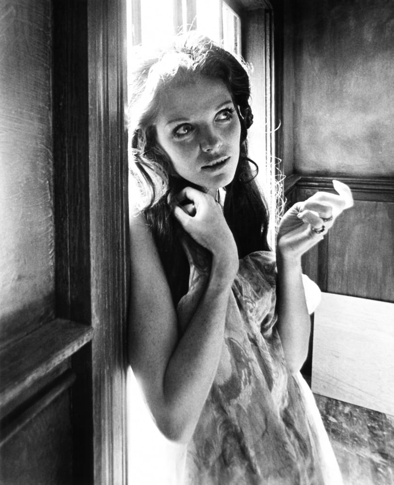 A Name For Evil Samantha Eggar 1973 Photo Print 8 X 10 Walmart 