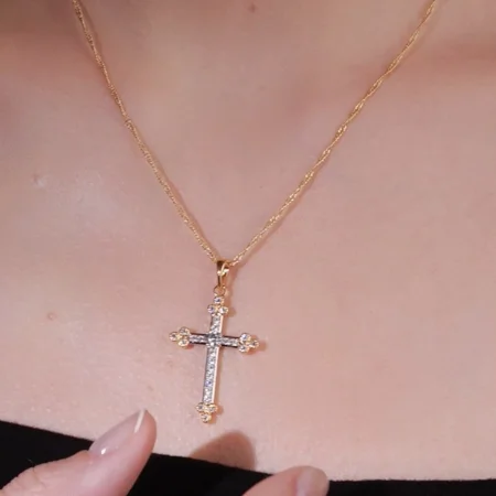 2 Ct Round Cut Simulated Diamond Religious Cross Pendant Necklace – 14K Yellow Gold Plated Silver