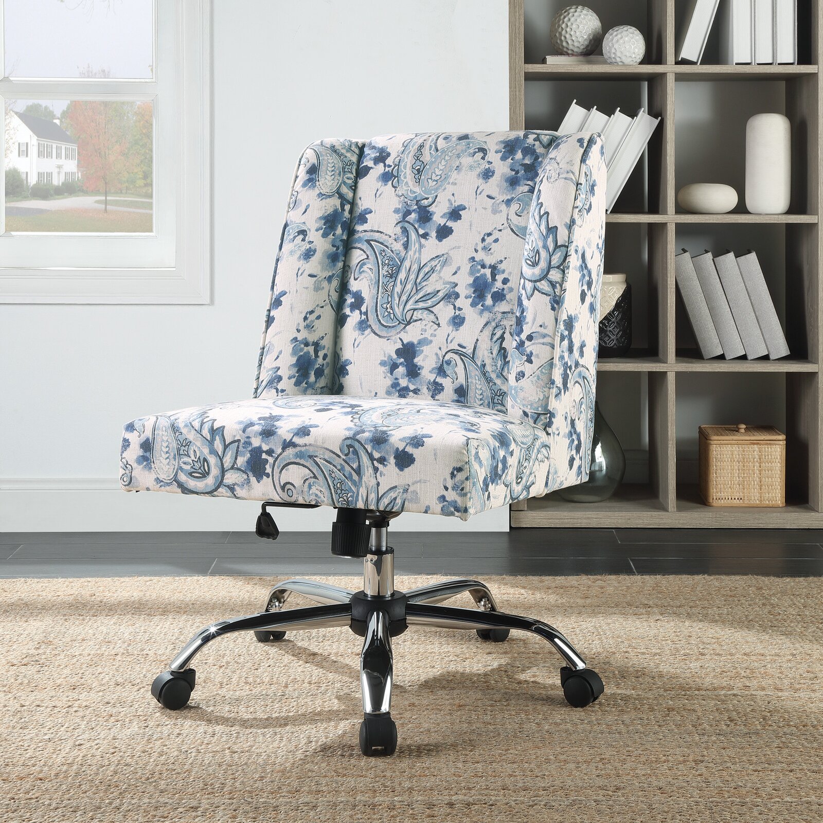 Jaivian Task Chair, Features Extra Seat Padding, Ergonomic