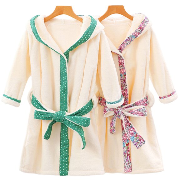KYAIGUO Girls Boys Fall Winter Robe, Soft Plush Fleece Hooded Pajamas Loungewear with Belt for Toddler Kids Cozy Thickened Bathrobe 5-12 Years Unisex Absorbent Bath Towel