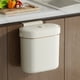 thumbnail image 5 of Cubos de Basura para Baño, Cubo de Basura de Pared con Tapa, Papelera para Cocina y Baño, Gran Capacidad (9/7 L), Plástico Beige, Diseño Compacto., 5 of 6