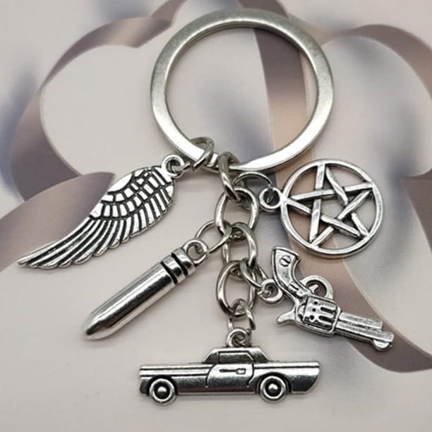 Llavero de metal con forma de bala de pistola y pentagrama sobrenatural para coche