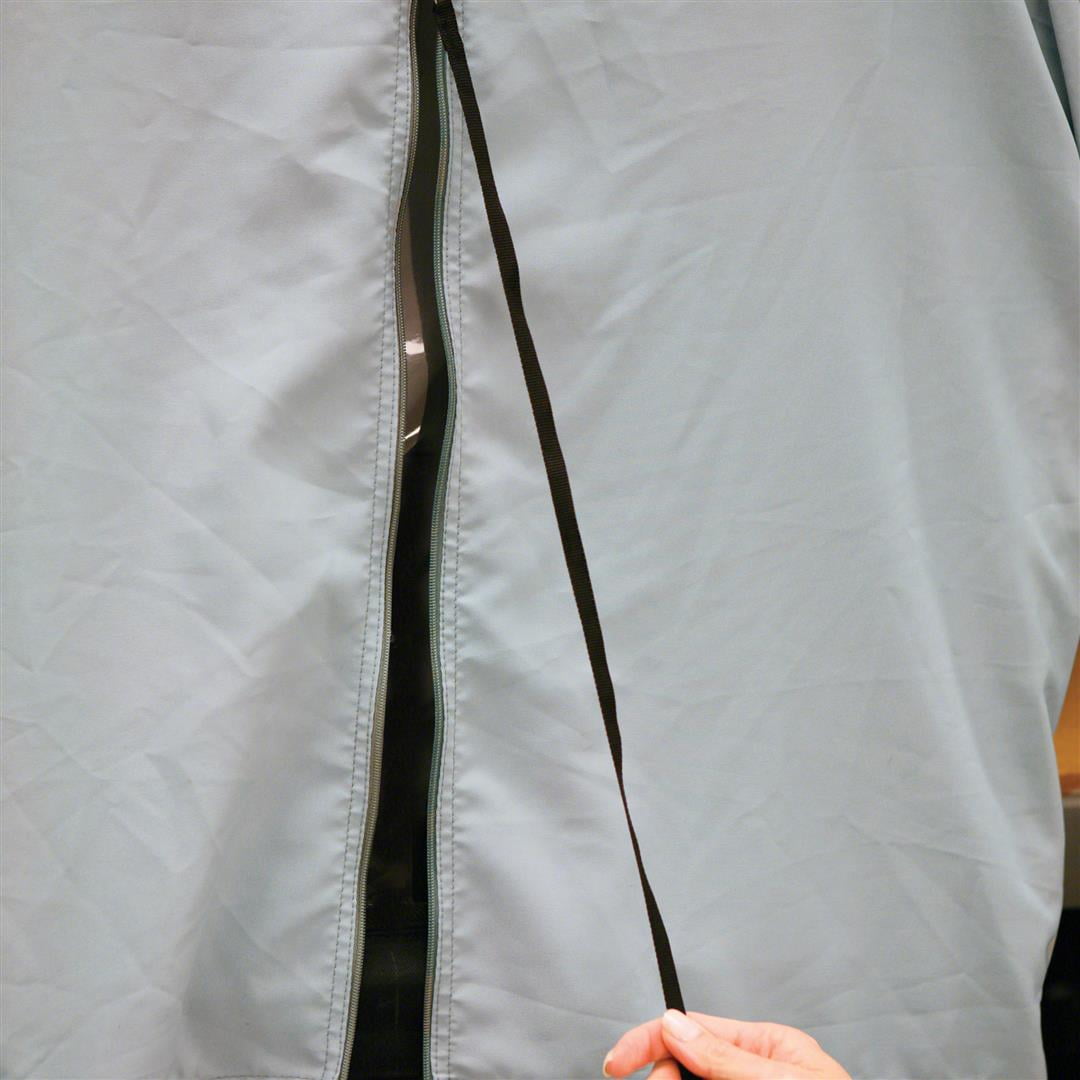 TRAILER COVER - FRENCH