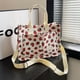 thumbnail image 4 of Bolso Estético Mano Casual Lindo Patrón Fresa Nailon para Mujeres Y Niñas, 4 of 8