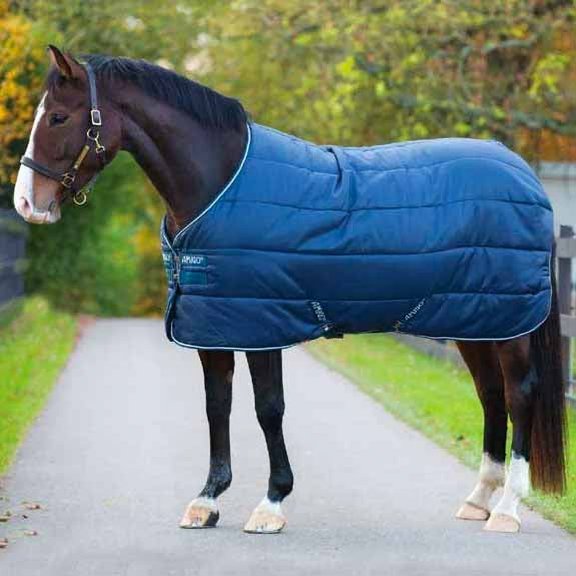 Amigo Insulator Stable Blanket (100g Medium-Lite), Navy (White Trim), Size: 66