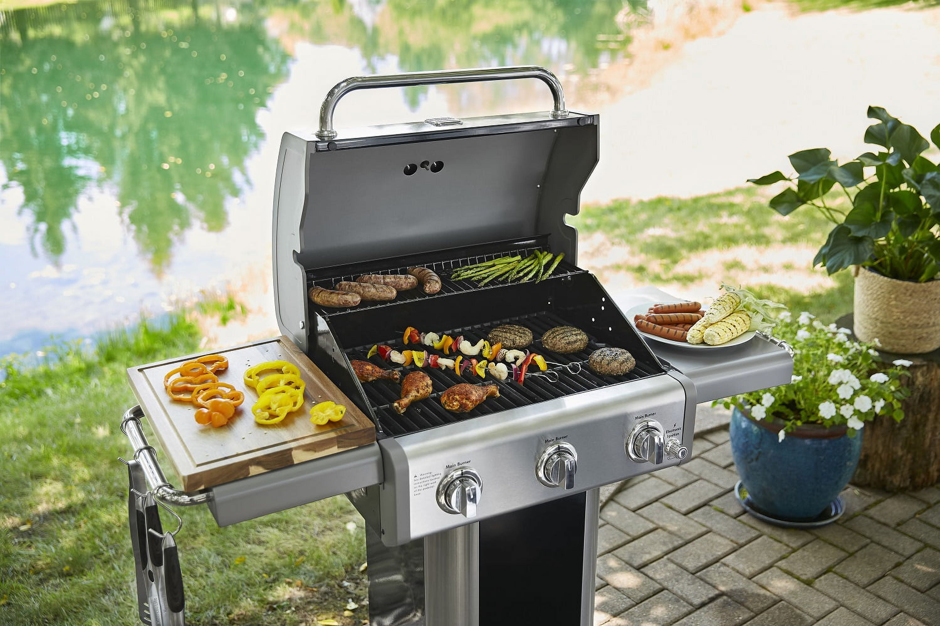 Kenmore 3-Burner Gas Grill, Outdoor BBQ Grill, Propane Grill with Foldable Side Tables, Black