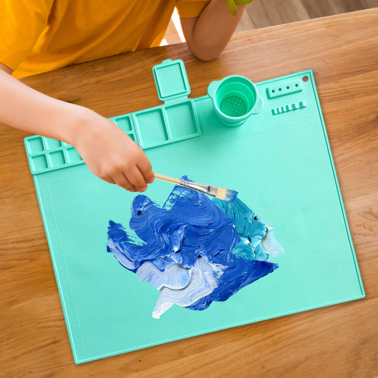 perfeclan Silicone Craft Mat Silicone Painting Mat Nonslip Counter Pad Silicone Mat for Resin Casting Table Protector for Kids Painting Green