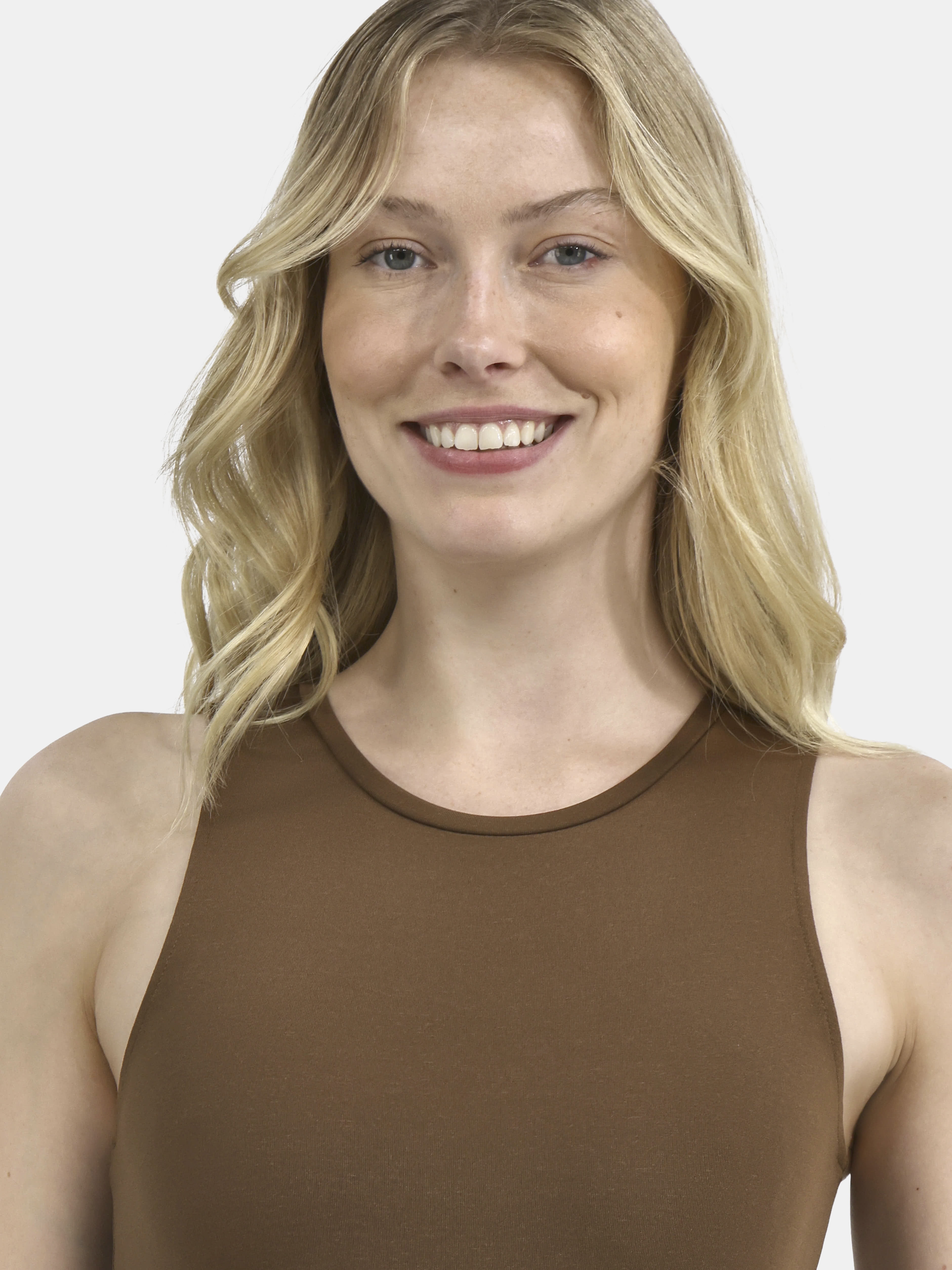 Time and Tru Women's Sleeveless Smoothing Bodysuit, Sizes XS-XXXL