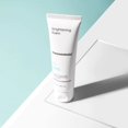 thumbnail image 3 of Espuma limpiadora Mesoestetic Brightening para pieles normales y mixtas, 3 of 8