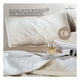 thumbnail image 3 of Edredón Ligero Real Textil + 2 Fundas de Almohada, Juego de Colcha King Size, Color Blanco/Beige, 3 of 7