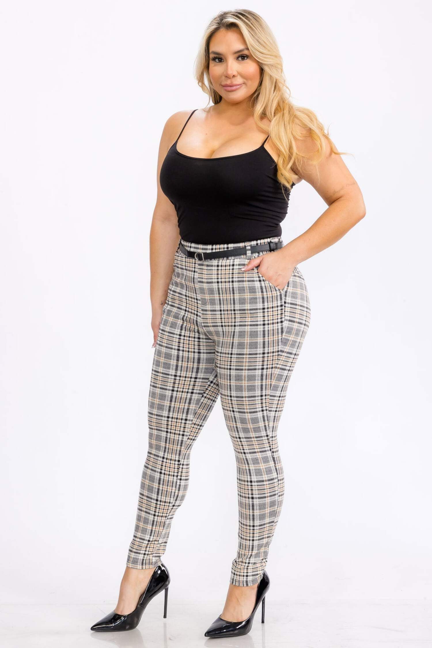 Plus Size Sculpting Treggings with Faux Leather Belt - Black, Brown Plaid