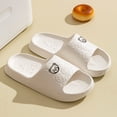 thumbnail image 5 of Zapatillas con estampado de oso para mujer y hombre, sandalias suaves de dibujos animados, antideslizantes, cómodas, para el baño y el aire libre, Verano, 5 of 5