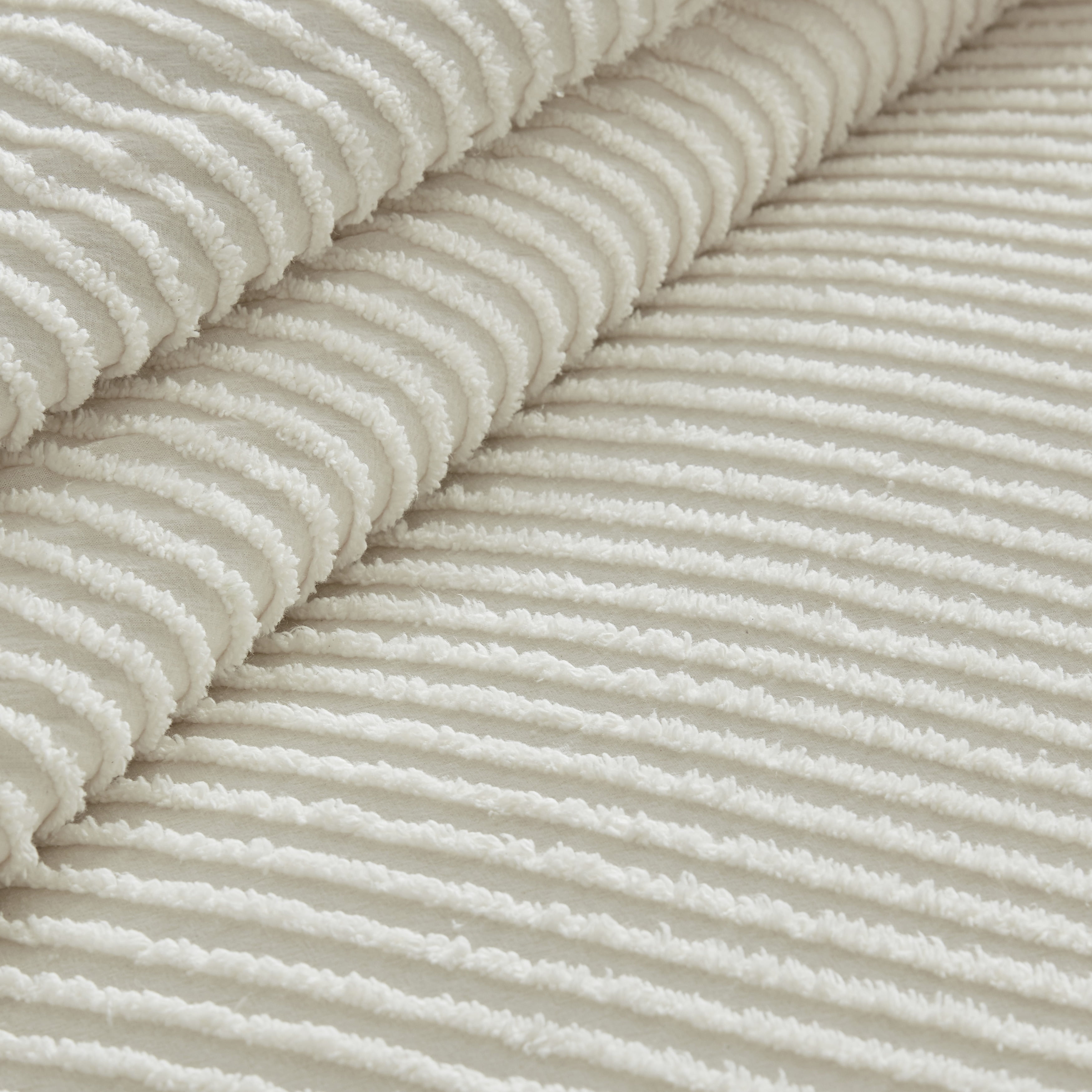 Channel Chenille Bedspread Ivory Twin