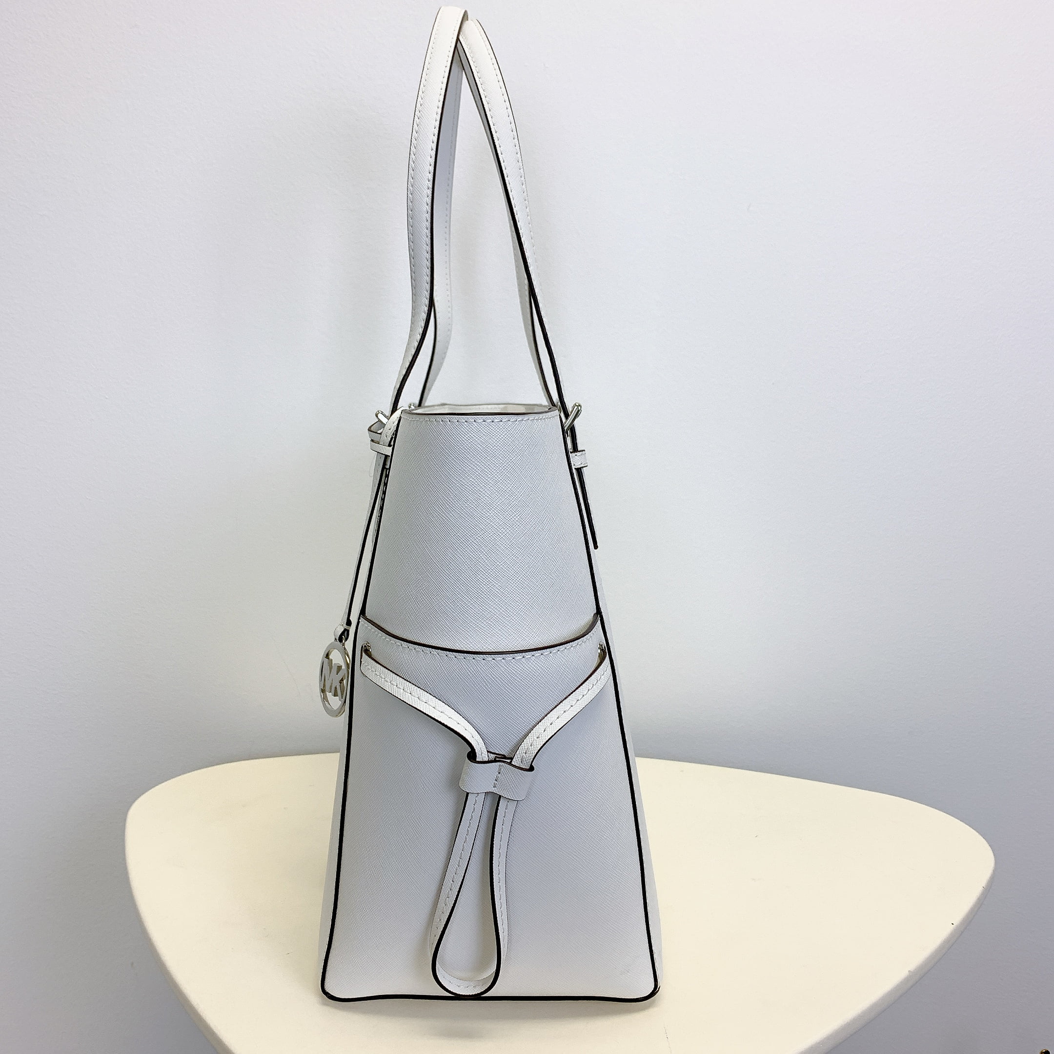 MICHAEL KORS - ◆えり◆ Metallic Ciré Logo Tape Puffer Jacket | Michael Kors [US]