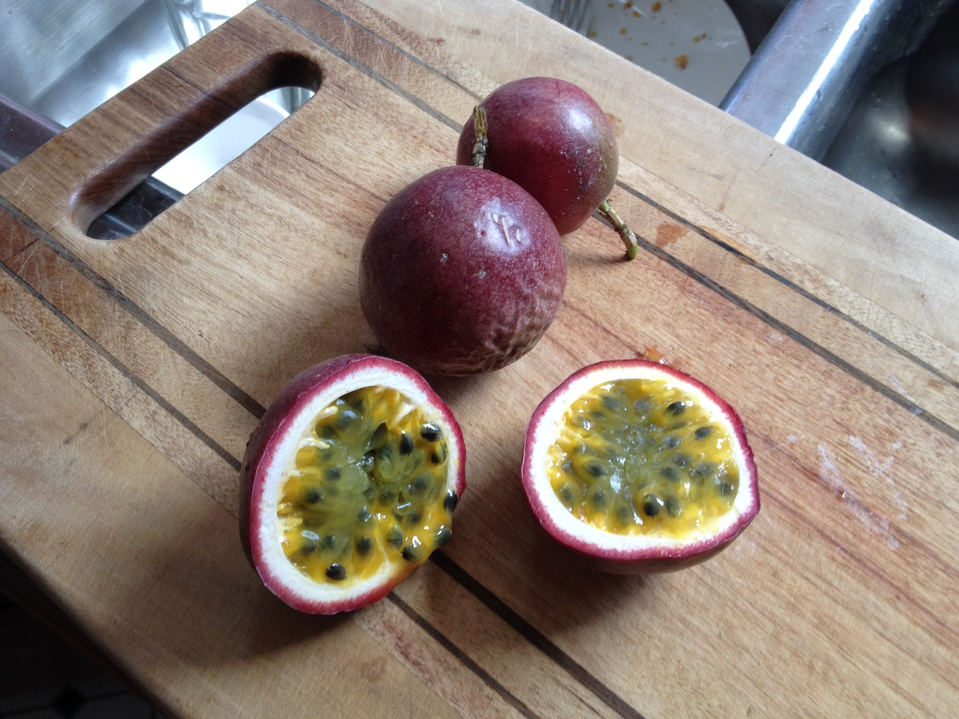 Red Rover Passion Fruit Vine  Edible Passion Fruit - Live Plant - Passiflora Edulis