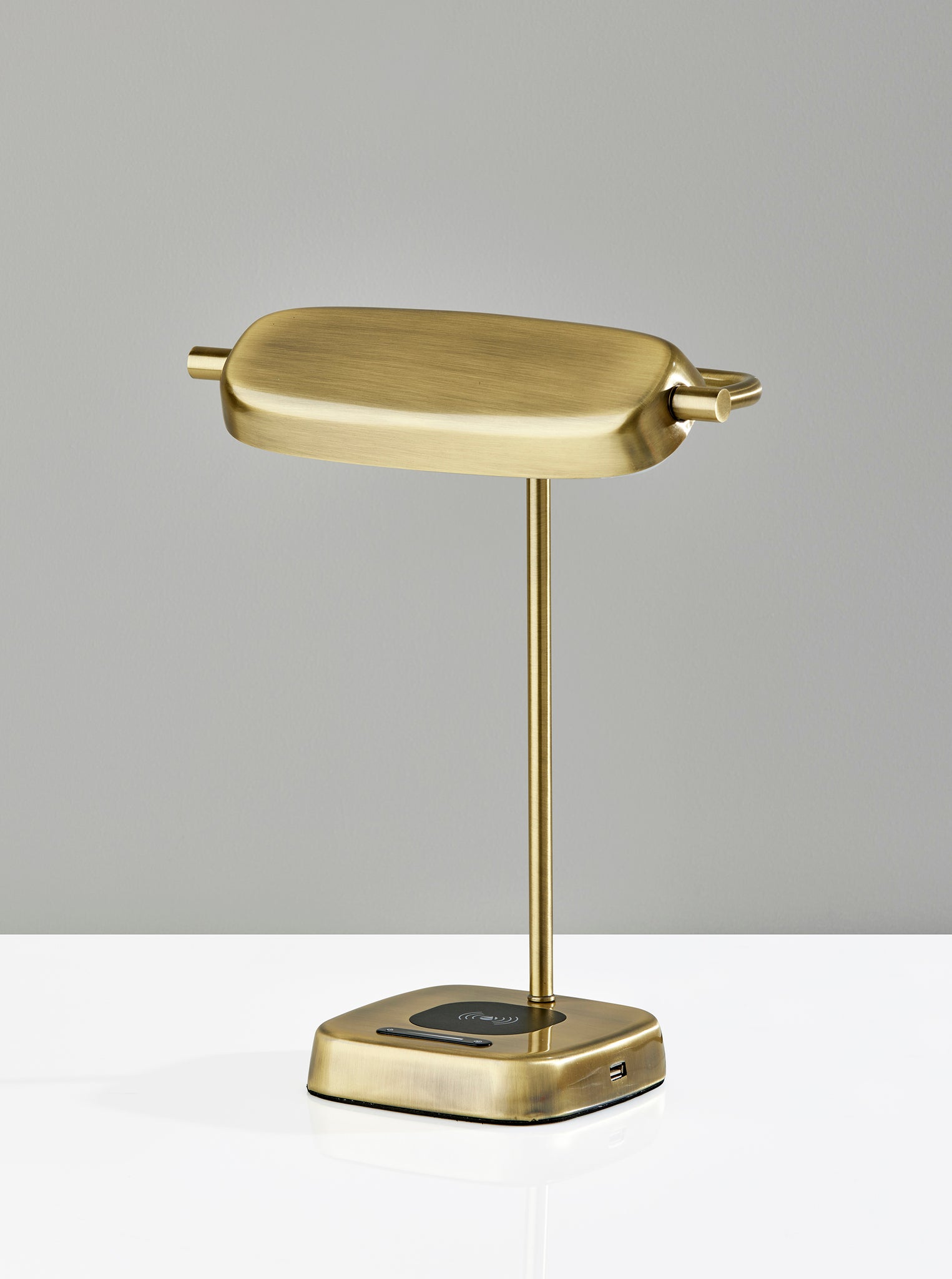 Radley LED AdessoCharge Desk Lamp w. Smart Switch