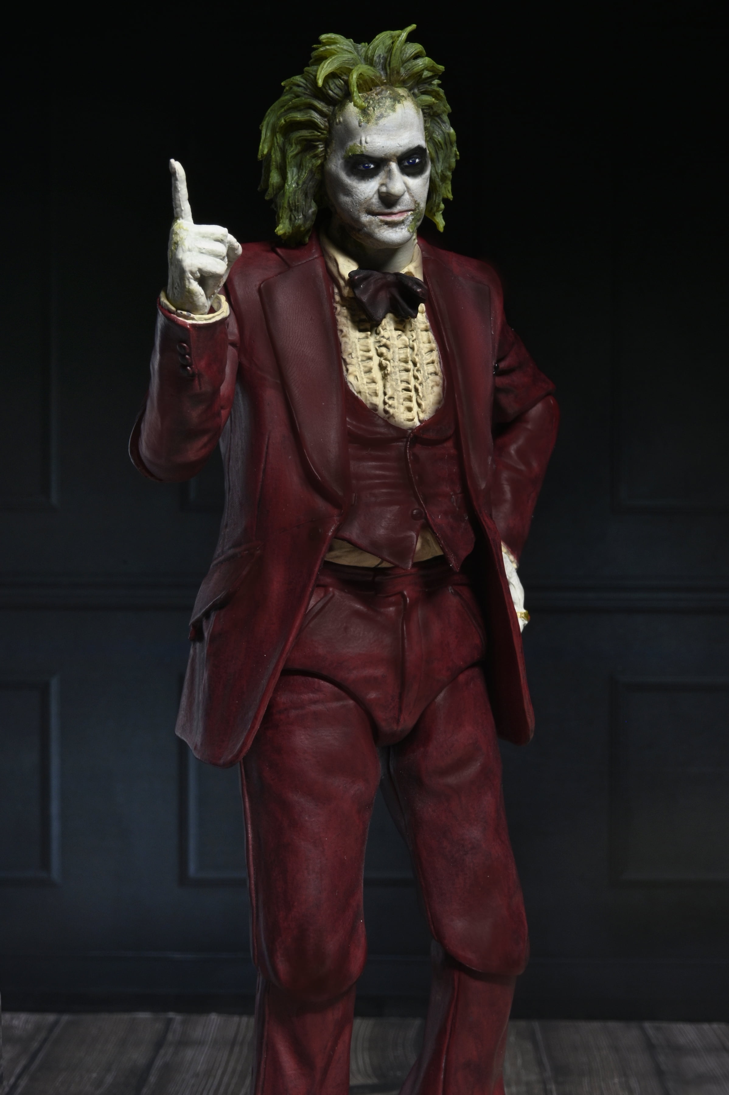 NECA - Beetlejuice Beetlejuice - 7" Scale Action Figure - Ultimate "Wedding Tuxedo" Beetlejuice