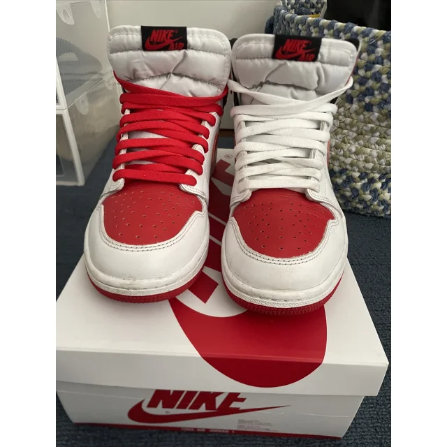 Size 8.5 - Jo r-dan 1 Retro OG High Heritage With Box