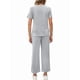 thumbnail image 2 of Conjunto Deportivo de Dos Piezas para Mujer, Informal, de Corta y Pantalón . Gris XL, 2 of 5