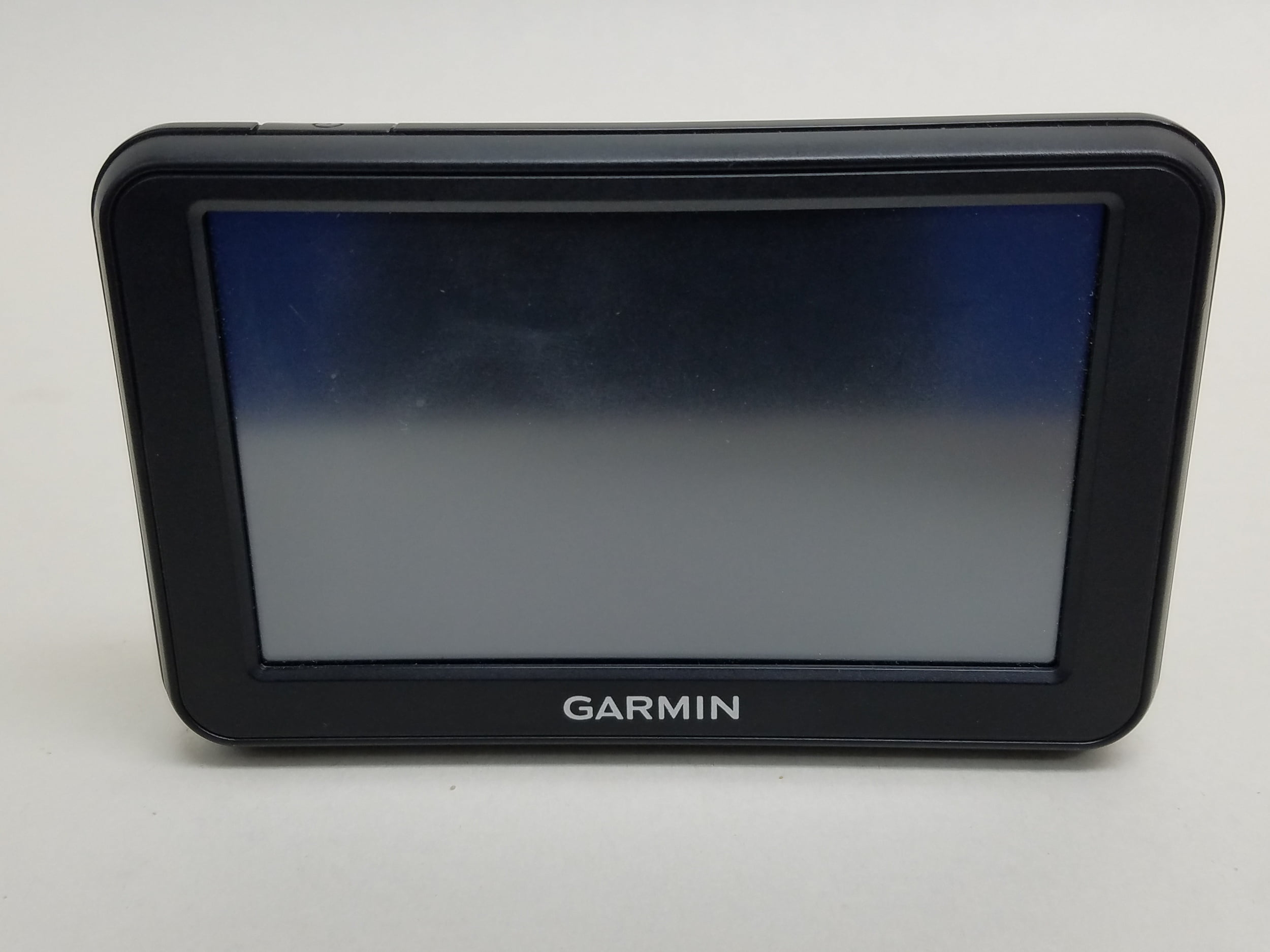 Pre-Owned Garmin Nuvi 40LM 4.3-inch Portable GPS Navigation System (Good)