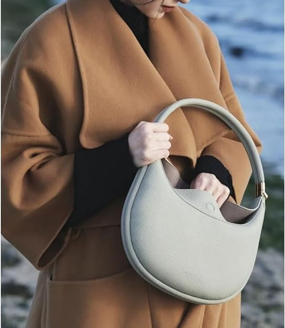 Radley London Selby Crescent Small Ziptop Crossbody Bag - Grained Leather, Adjustable Strap