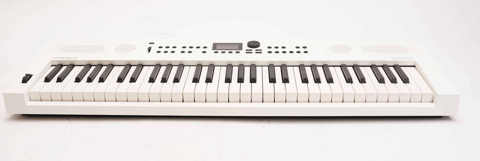 Pre-Owned Roland Roland Portable Keyboard GOKEYS5-WH Music Creation Keyboard
