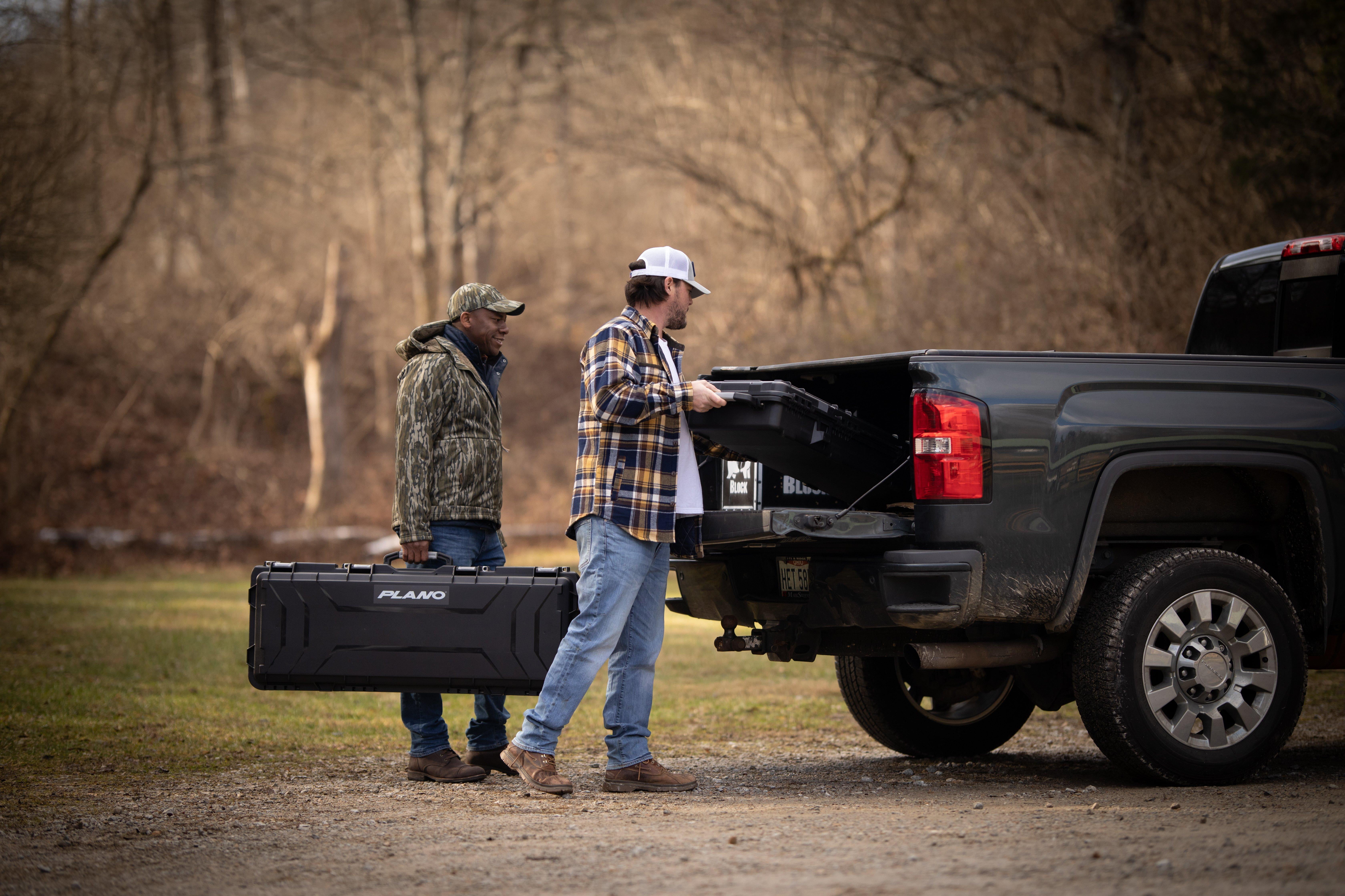 PLANO ELEMENT VERTICAL BOW CASE 44 BOW BLK W/GRY ACCENT