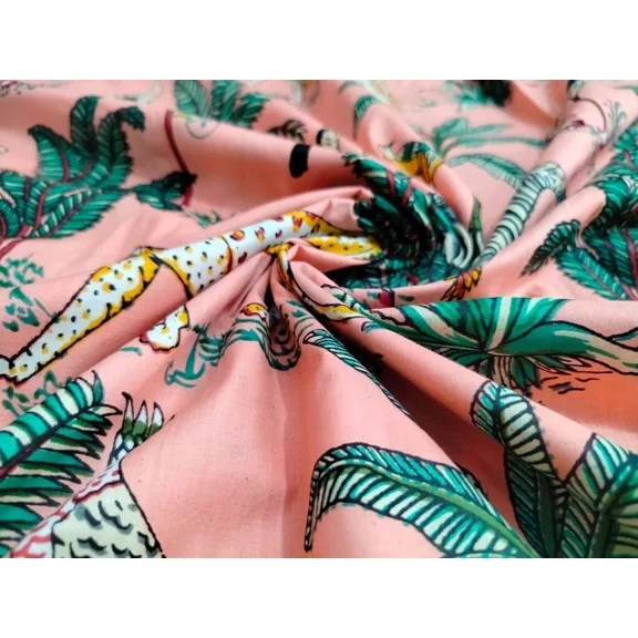 Indian Cotton Fabric Tiger Print Dressmaking Material Boho Beige Sanganeri Robe