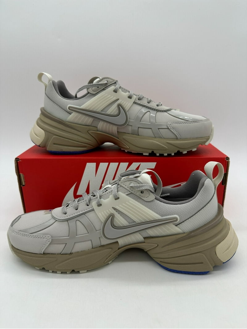 Nike V2K Run Gore-Tex Womens Size 6 Waterproof Running Grey Shoes