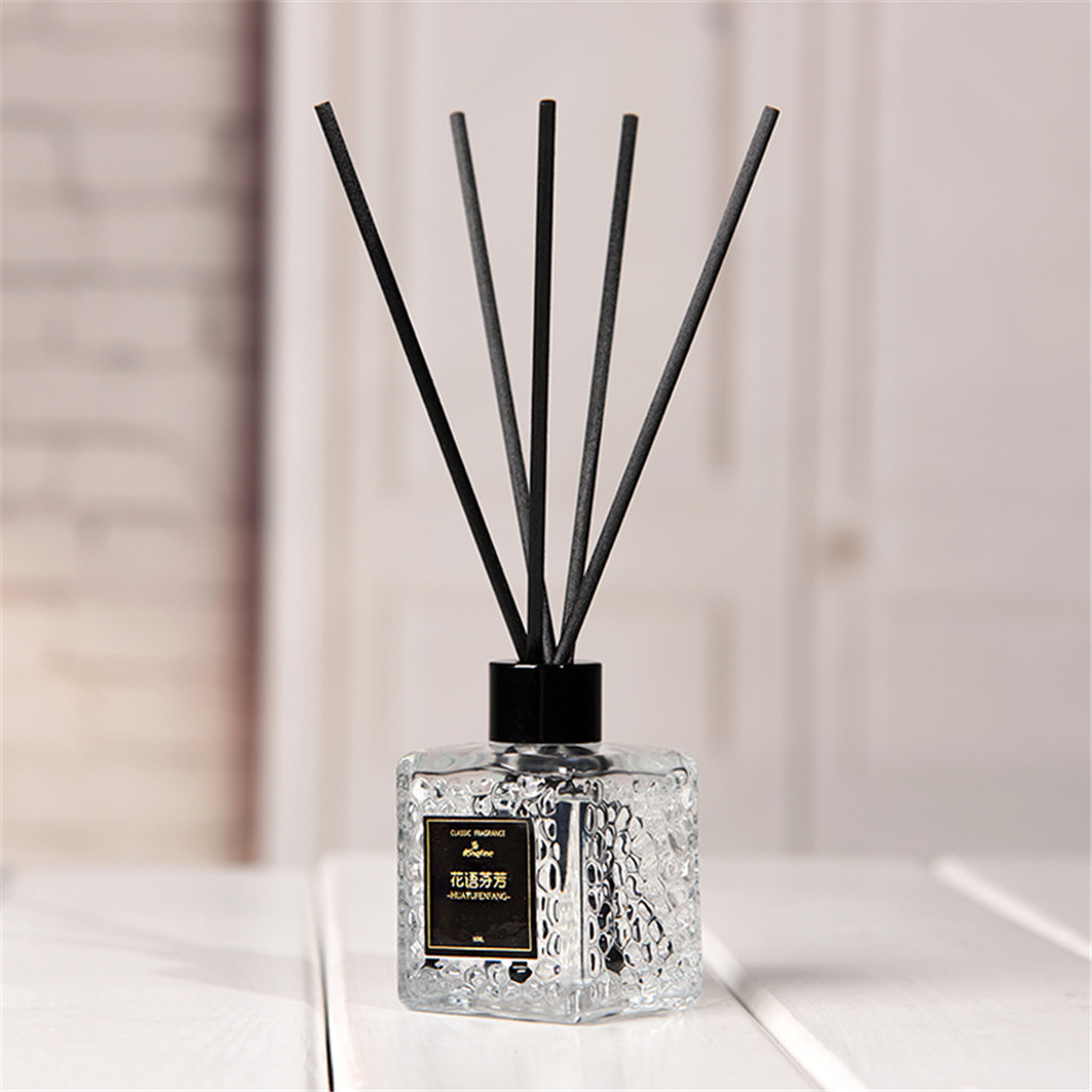 AKUMRi Reed Oil Diffusers with Natural Sticks, Glass Bottle and Scented ...