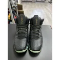 thumbnail image 2 of Jo r-dan Melo M11 Black/Metallic Gold-Bright Ctrs-Lsr Size 13 (Pre-owned, No Box), 2 of 6