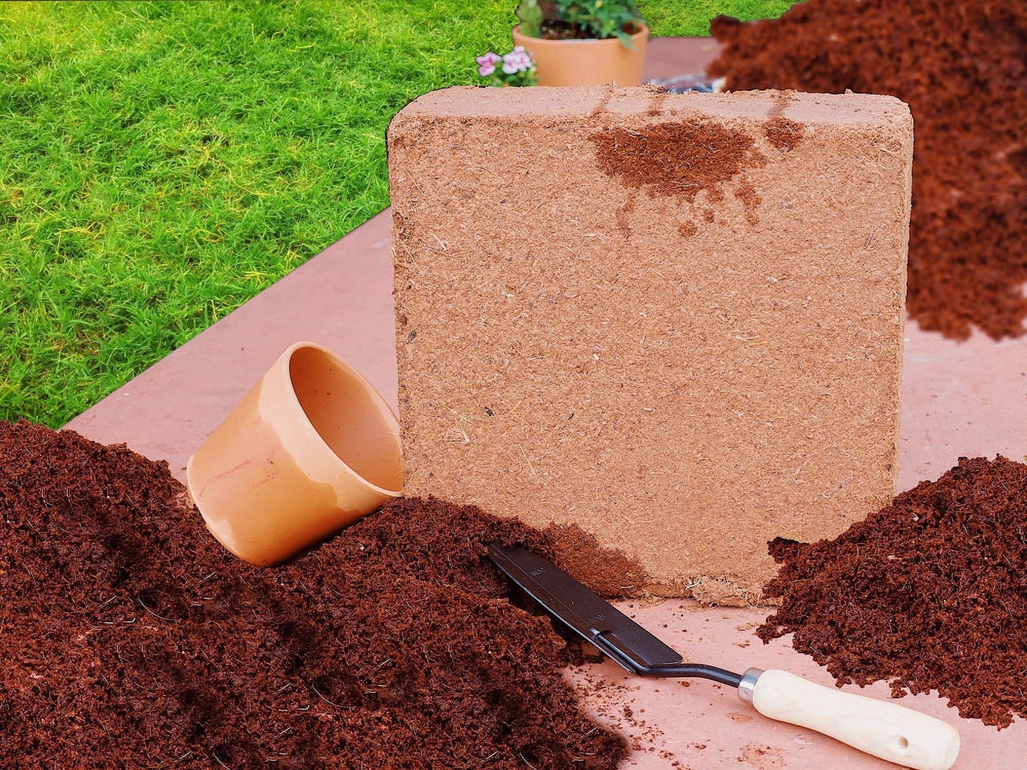 Envelor Coco Coir Brick Organic Potting Soil, 10 lb