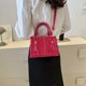 thumbnail image 3 of Bolsa De Hombro Bolso de hombro para mujer Bolso bandolera de cuero PU Bolso de mano retro (Rosa roja) Likrtyny Para Estrenar, 3 of 4