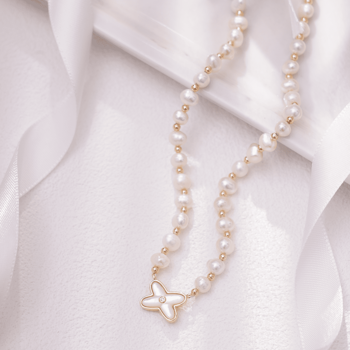 Butterfly Pearl Shell Pendant Necklace for Women,Freshwater Pearls & Natural Shell, Adjustable Bridal Wedding Prom Engagement Birthday Jewelry Gift