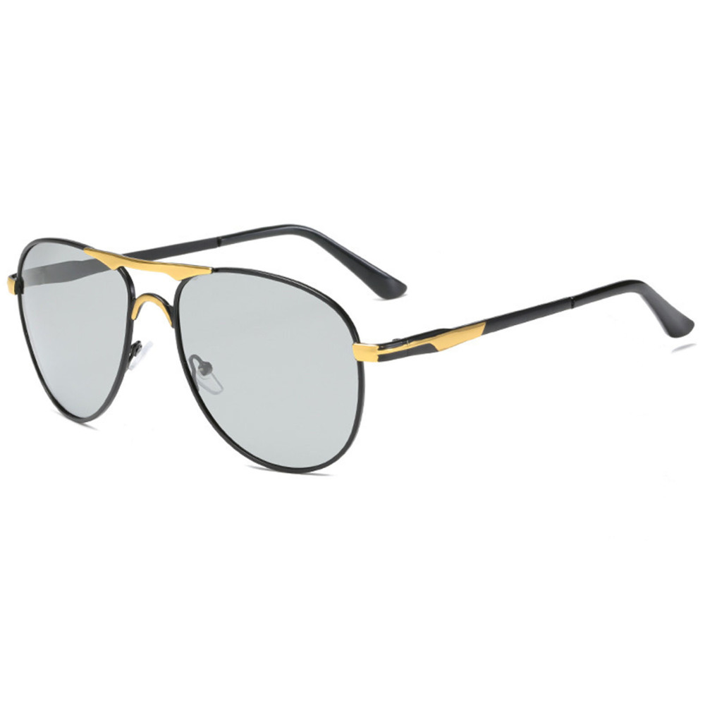 Photosensitive Polarized Sunglasses for Men AntiGlare Vintage Driving