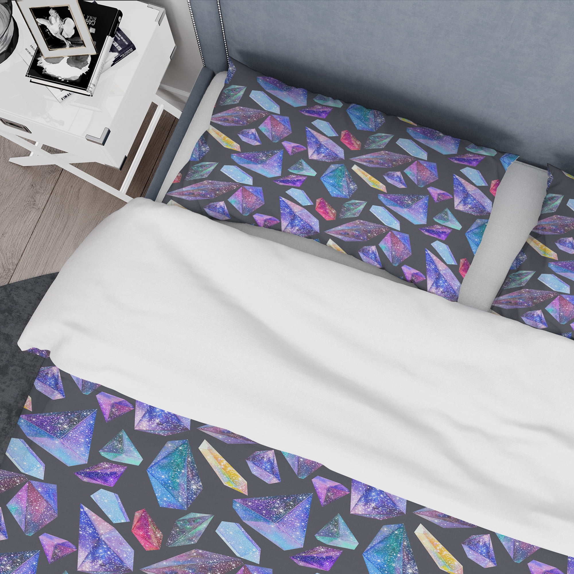 Designart 'Pattern with Watercolor Crystals with Star Sky' Modern & Contemporary Duvet Cover Set