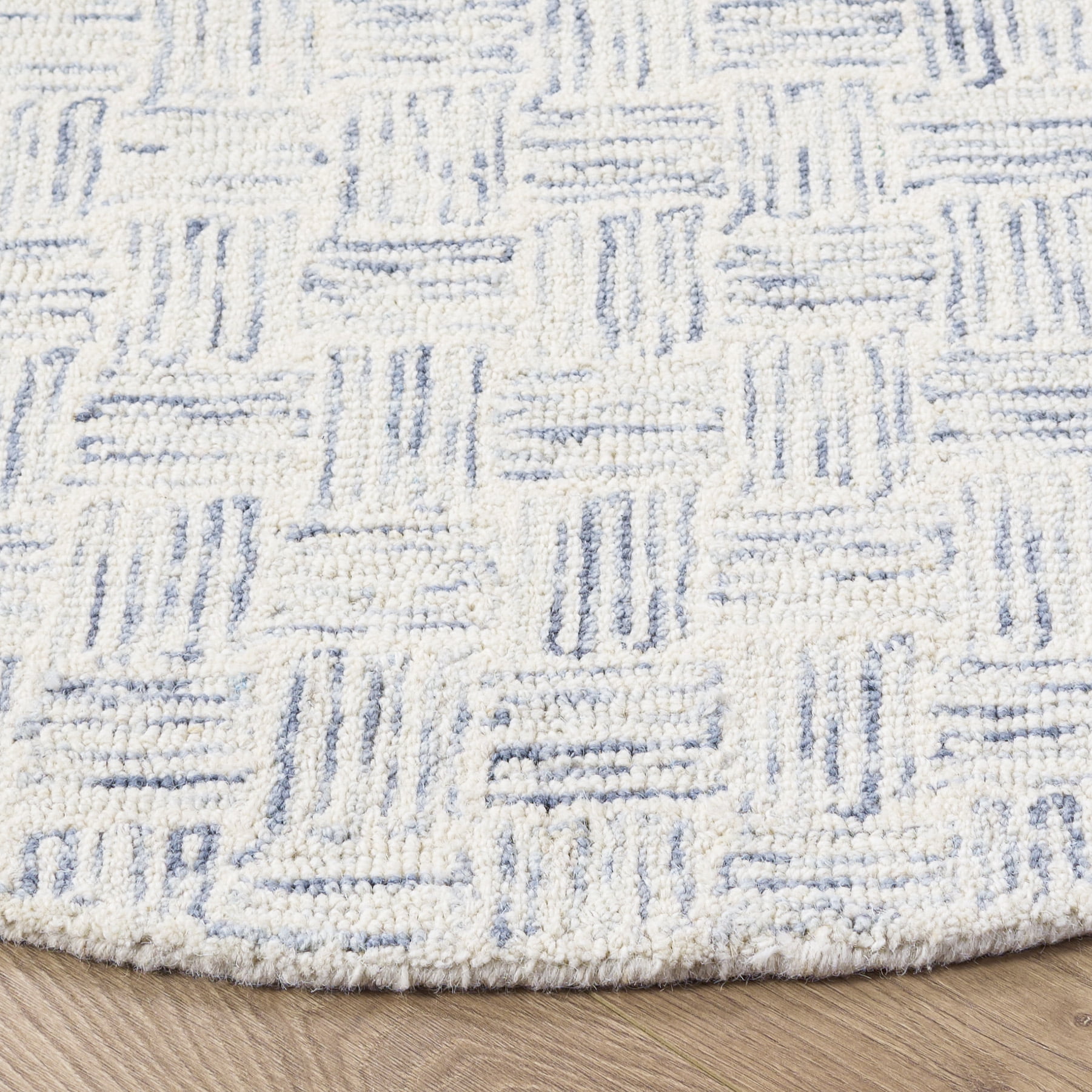 Safavieh Micro-Loop Charlotte Solid Area Rug, Light Gray/Ivory, 9' x 9' Round