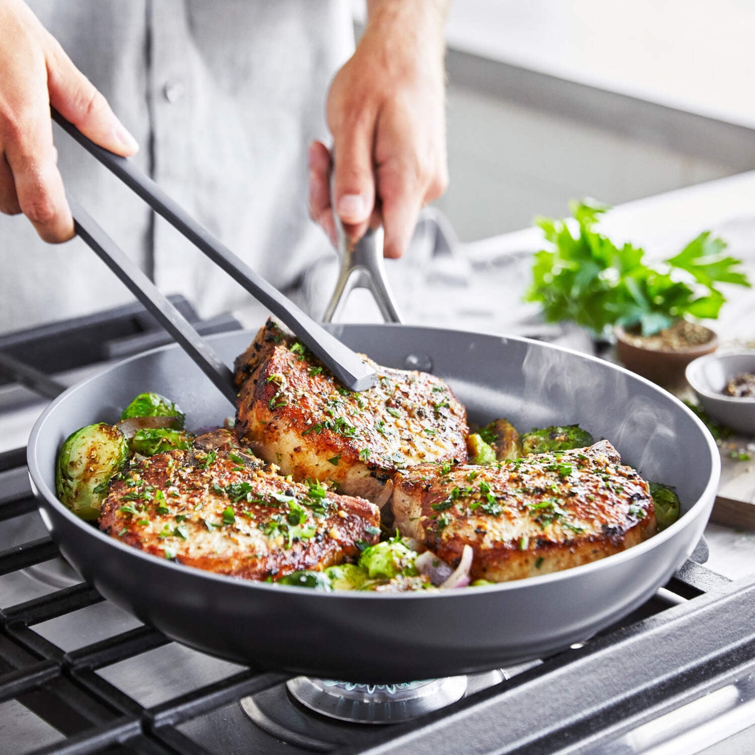 GreenPan Valencia Pro Healthy Ceramic Nonstick 12″ Fry Pan