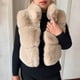 thumbnail image 2 of Chaleco corto de piel sintética para mujer, chaqueta mullida con cuello levantado, moda de otoño e invierno, novedad de 2023, 2 of 5