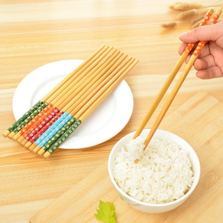 

Hariumiu Kitchen 5 Pairs 9.33 Food Chopsticks Environmental Friendly Convenient Lightweight Japanese Style Floral Wood Noodles Chopsticks for Hotel