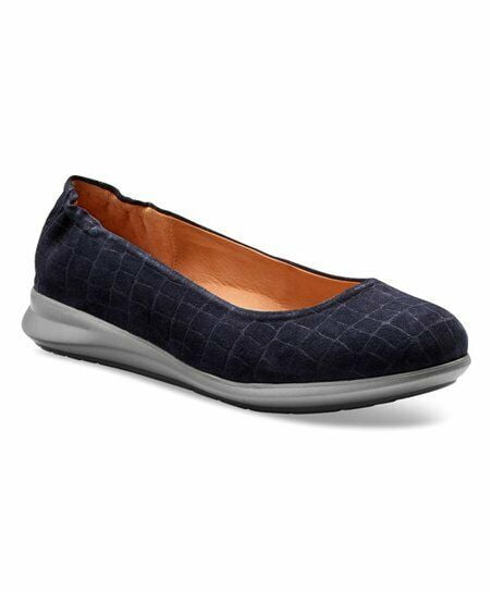 navy flat shoes size 6