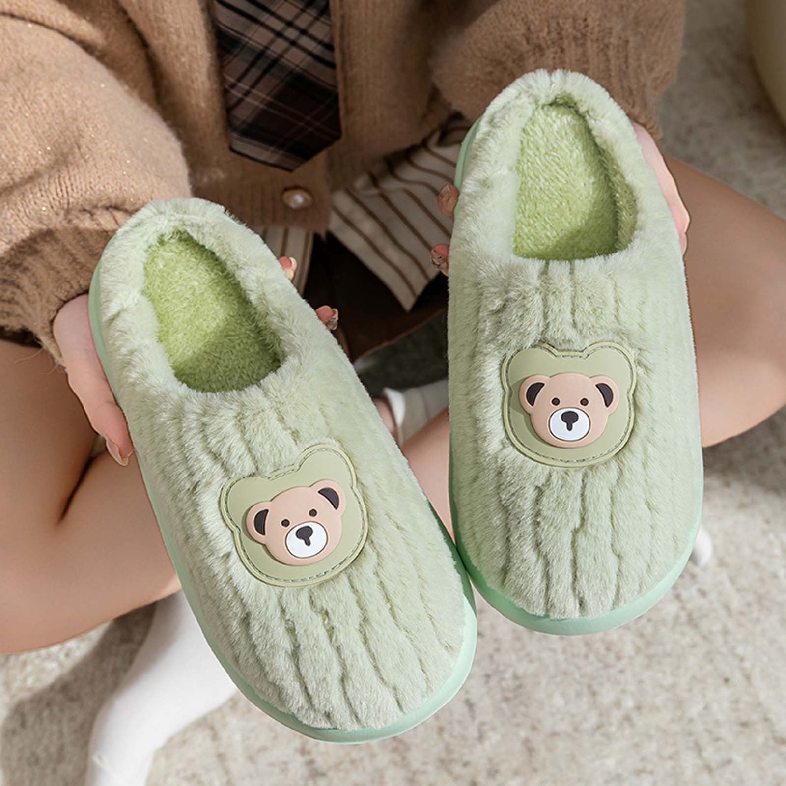 Sneaker Slippers in Bubble Gum Look – One Size Fits Most Comfy