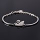 thumbnail image 2 of Pulsera de trébol de cuatro hojas con flores, pulsera de cristal coreano, joyería para mujer, reloj de hechizo, regalo, ganso plateado y blanco, 2 of 2